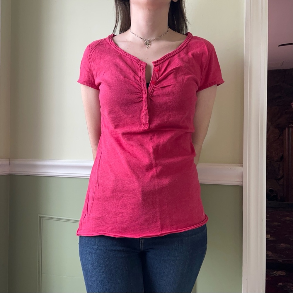 SO vintage Y2K red Henley top